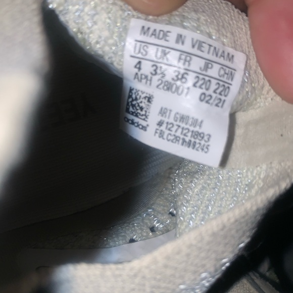 Yeezy Boost 380 ‘Alien Wear’ - Picture 8 of 9